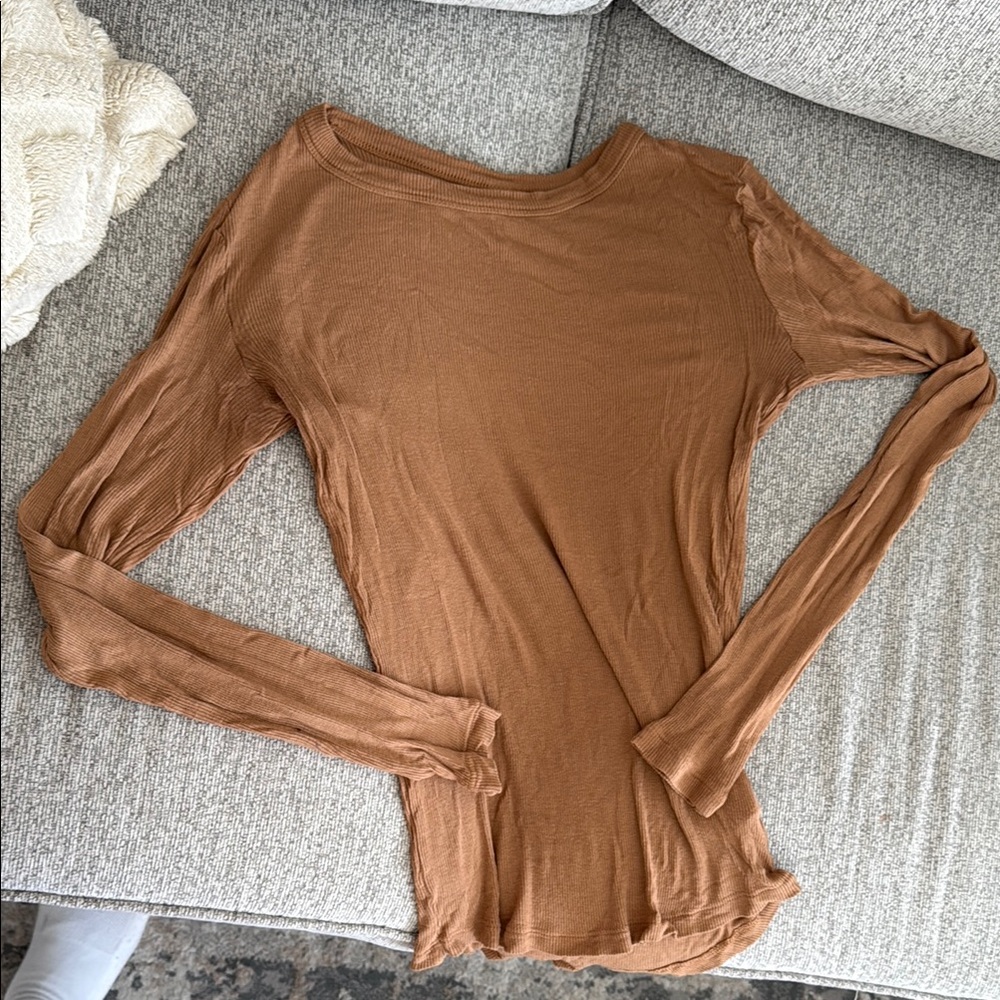SOFT Tan Ribbed long sleeve